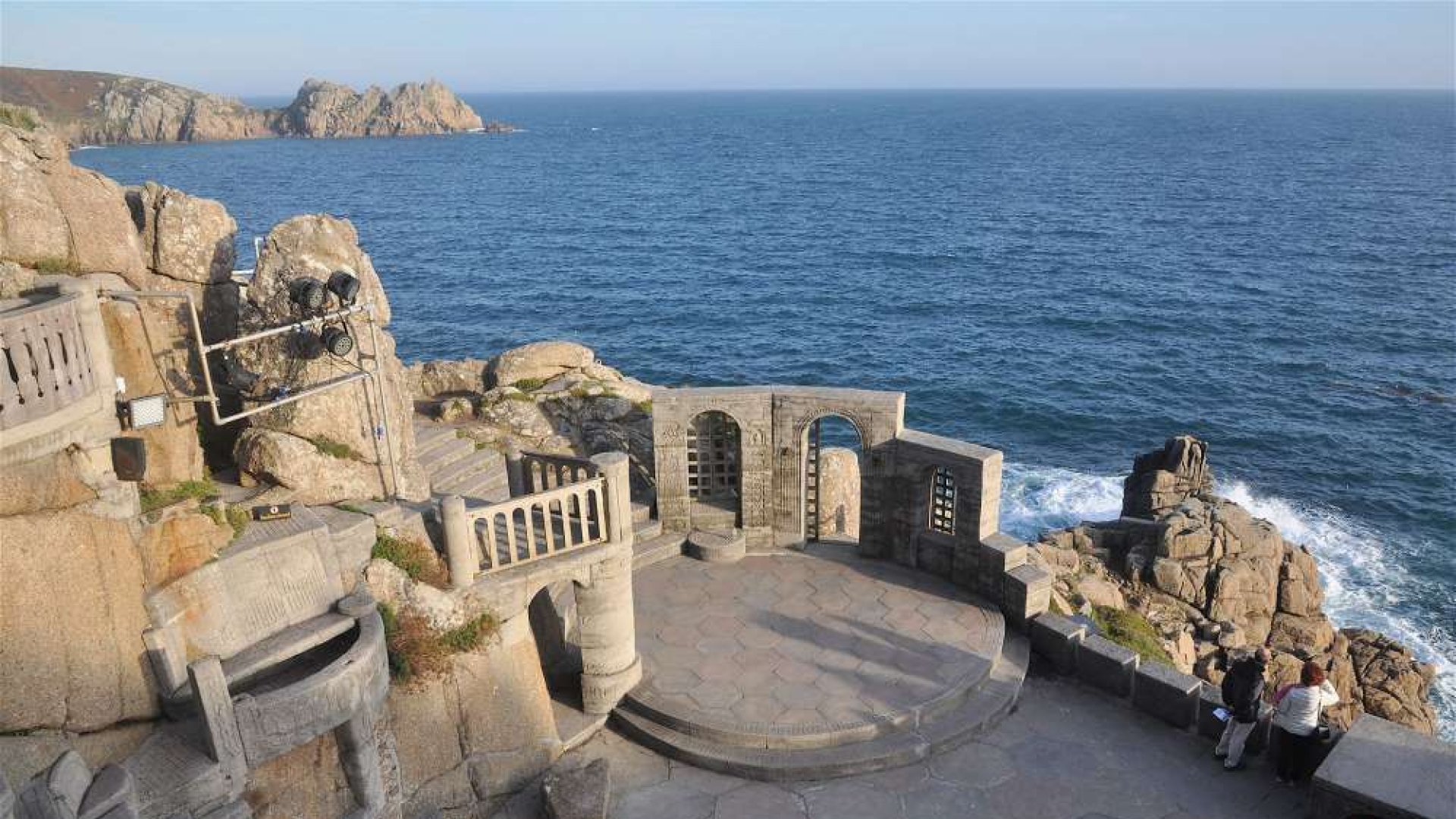 MINACK THEATRE EASTER EVENTS 2...